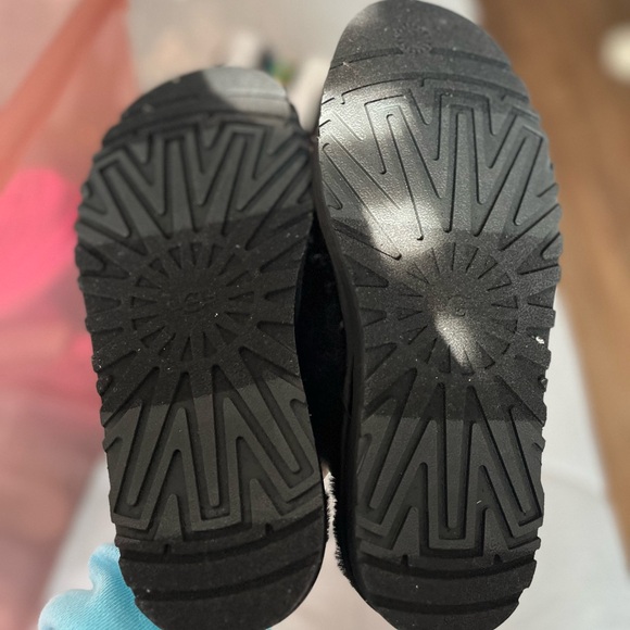 Like new beautiful black sparkle Ugg slippers - Picture 2 of 3